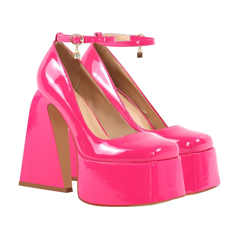 "Sissy Savannah" Chunky Platform