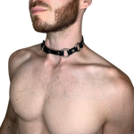 Load image into Gallery viewer, &quot;Sissy Poppy&quot; Leather Choker
