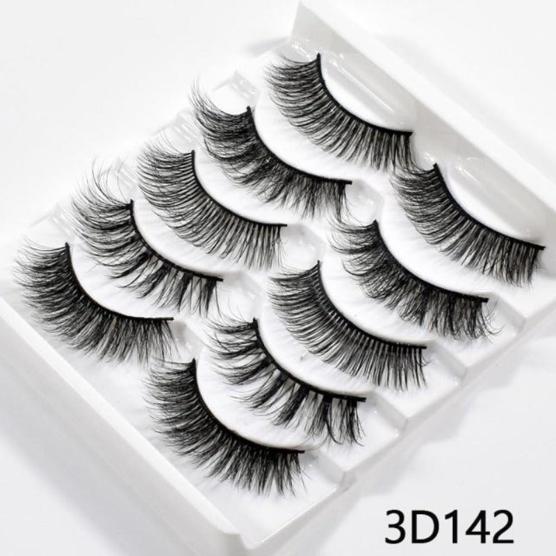 "Sissy Willa" Natural Eyelashes