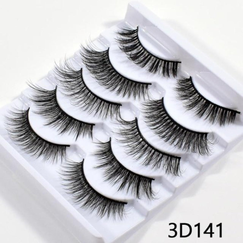 "Sissy Willa" Natural Eyelashes